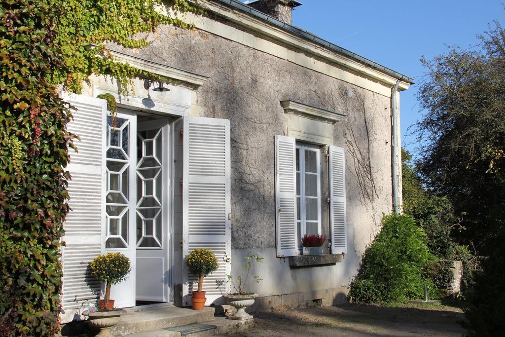 Le Domaine Du Cormier Hotel Orvault Exterior foto